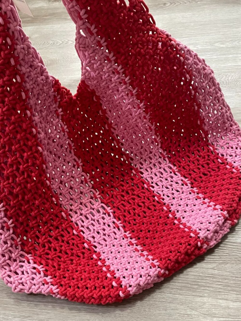 Red Pink Crochet Hobo Bag - Picture 5 of 11